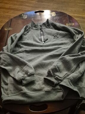 Men's Grey Quarter-Zip Pullover Sweatshirt